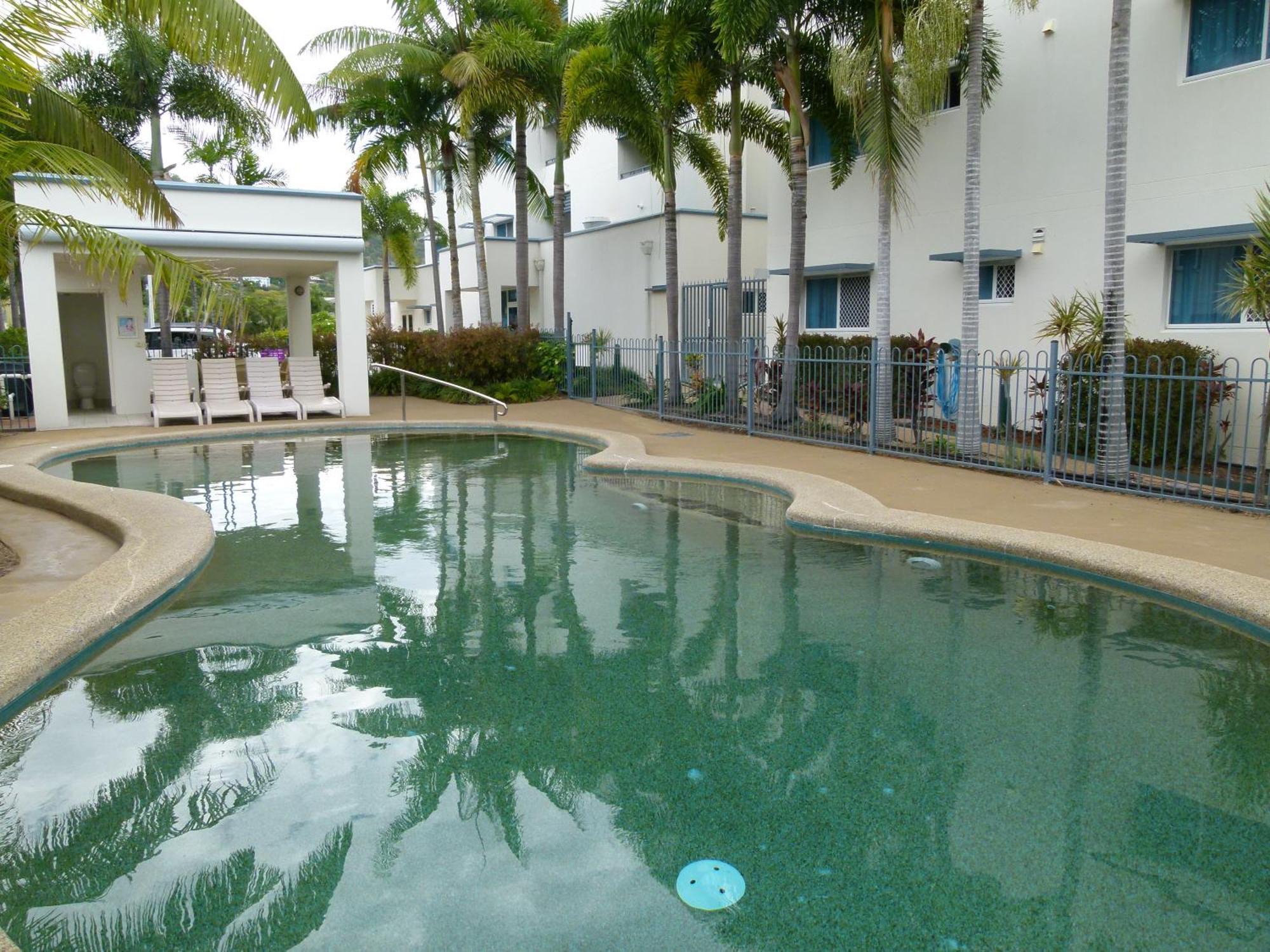 Madison Ocean Breeze Apartments Townsville Exteriör bild