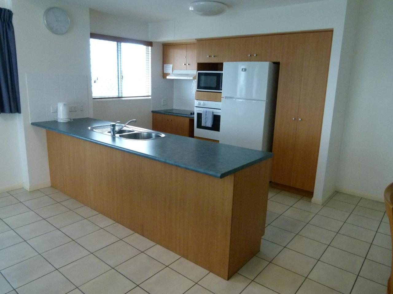 Madison Ocean Breeze Apartments Townsville Exteriör bild