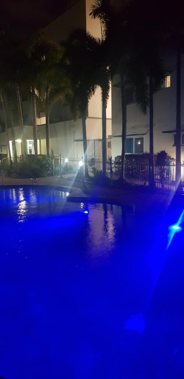 Madison Ocean Breeze Apartments Townsville Exteriör bild
